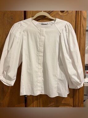 Zara White Puff-Sleeve Hidden-Placket Top